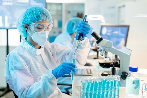 生物化工產(chǎn)品技術(shù)研發(fā) 高居榜首，超40%人才選擇的新興熱點(diǎn)行業(yè)